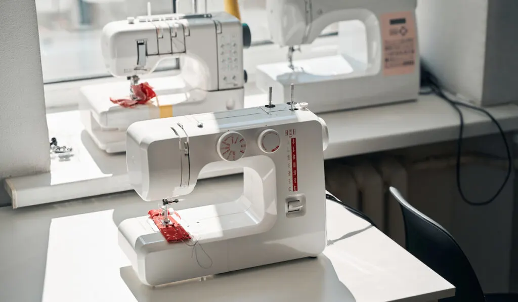 modern sewing machine and it's speed dials