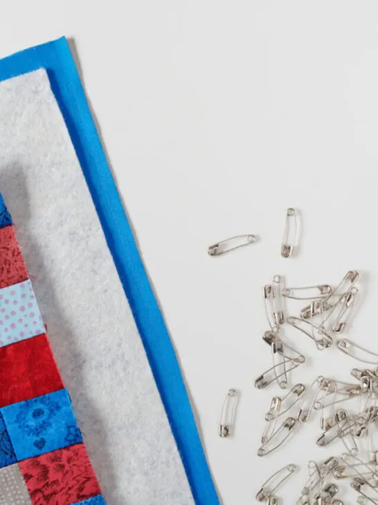 assembling quilt sandwich with basting pins