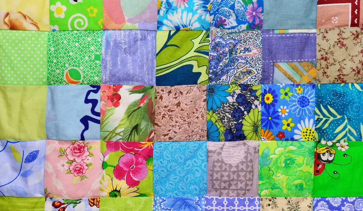 Difference Between Applique and Patchwork? (Key Differences!) Measure