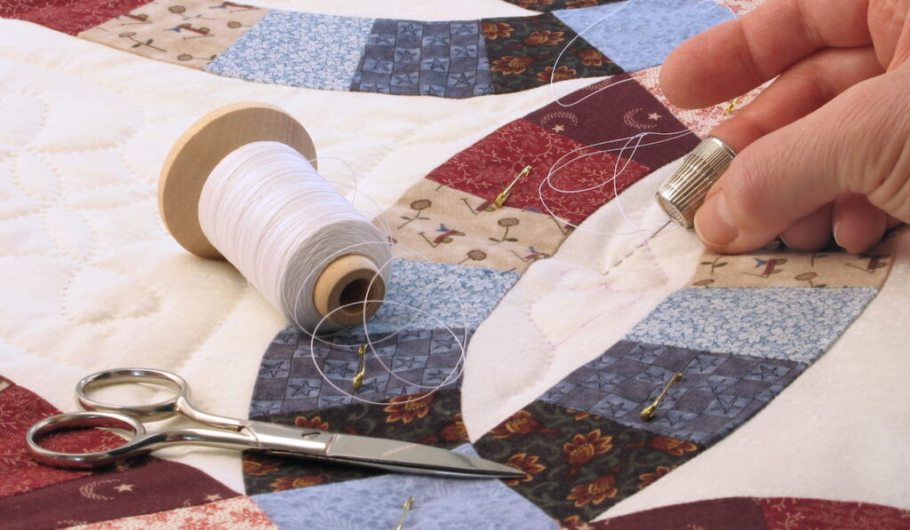 quilting by hand 